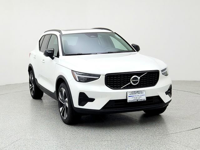 New 2026 Volvo XC40 B5 Ultra w/ Climate Package image 2