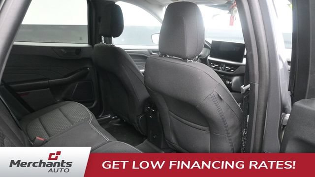 Used 2023 Ford Escape Active w/ Tech Pack #1 AWD/4WD image 16