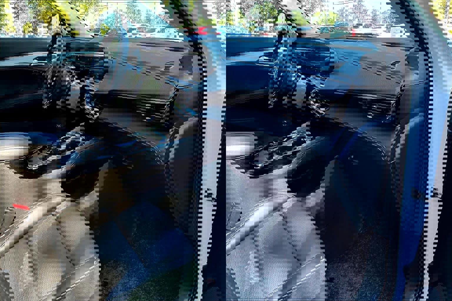 Used 2024 Buick Envision Avenir image 18