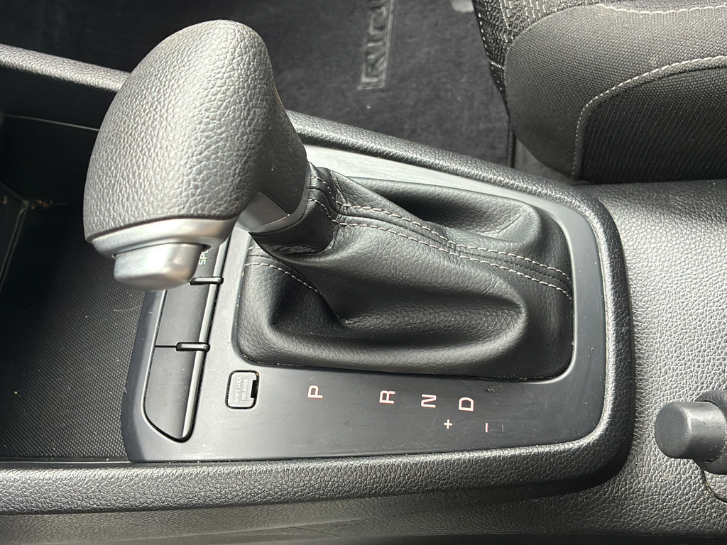 Used 2022 Kia Rio S FWD image 20