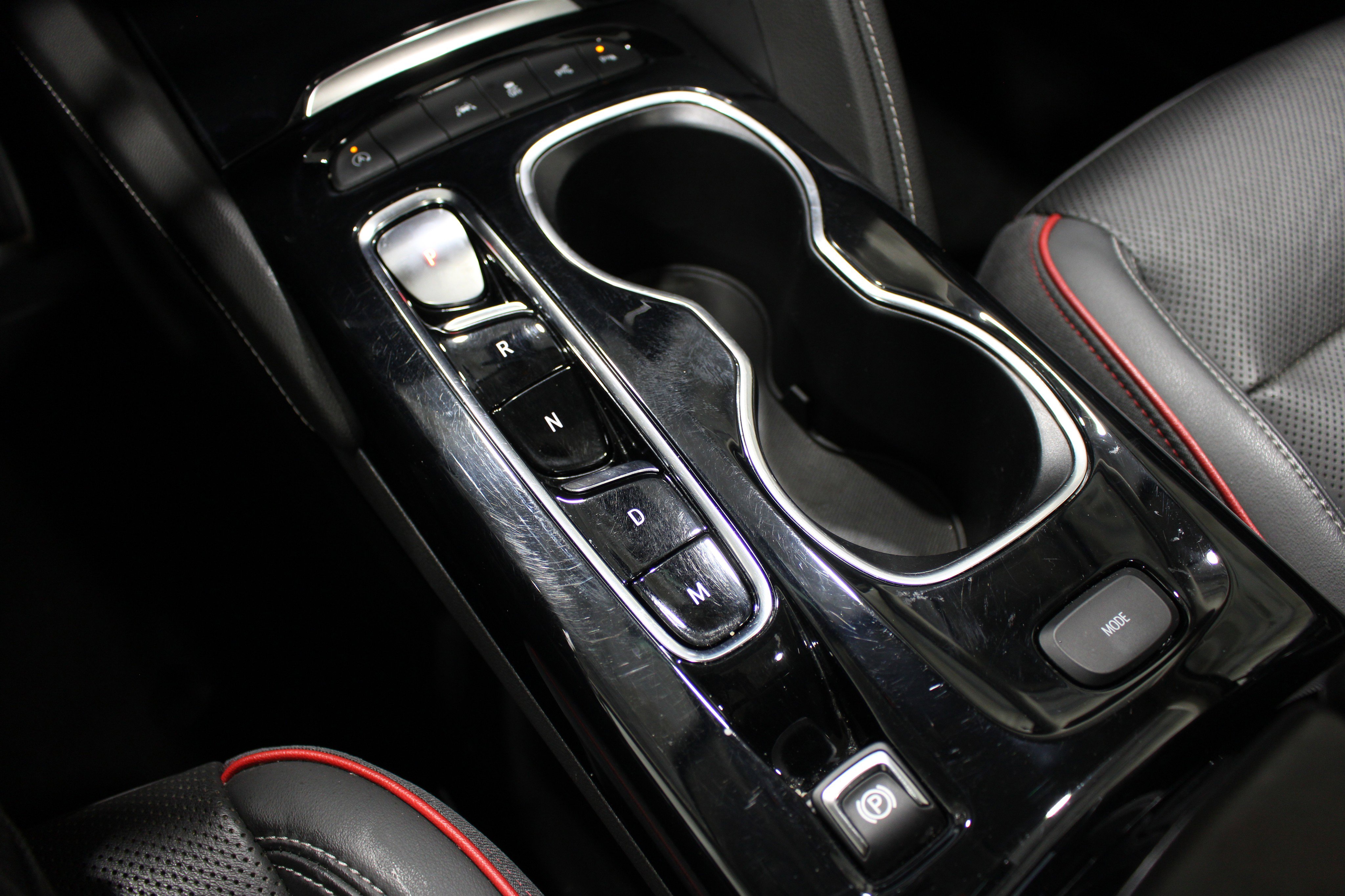 Used 2022 Buick Envision Essence w/ Technology Package II image 17