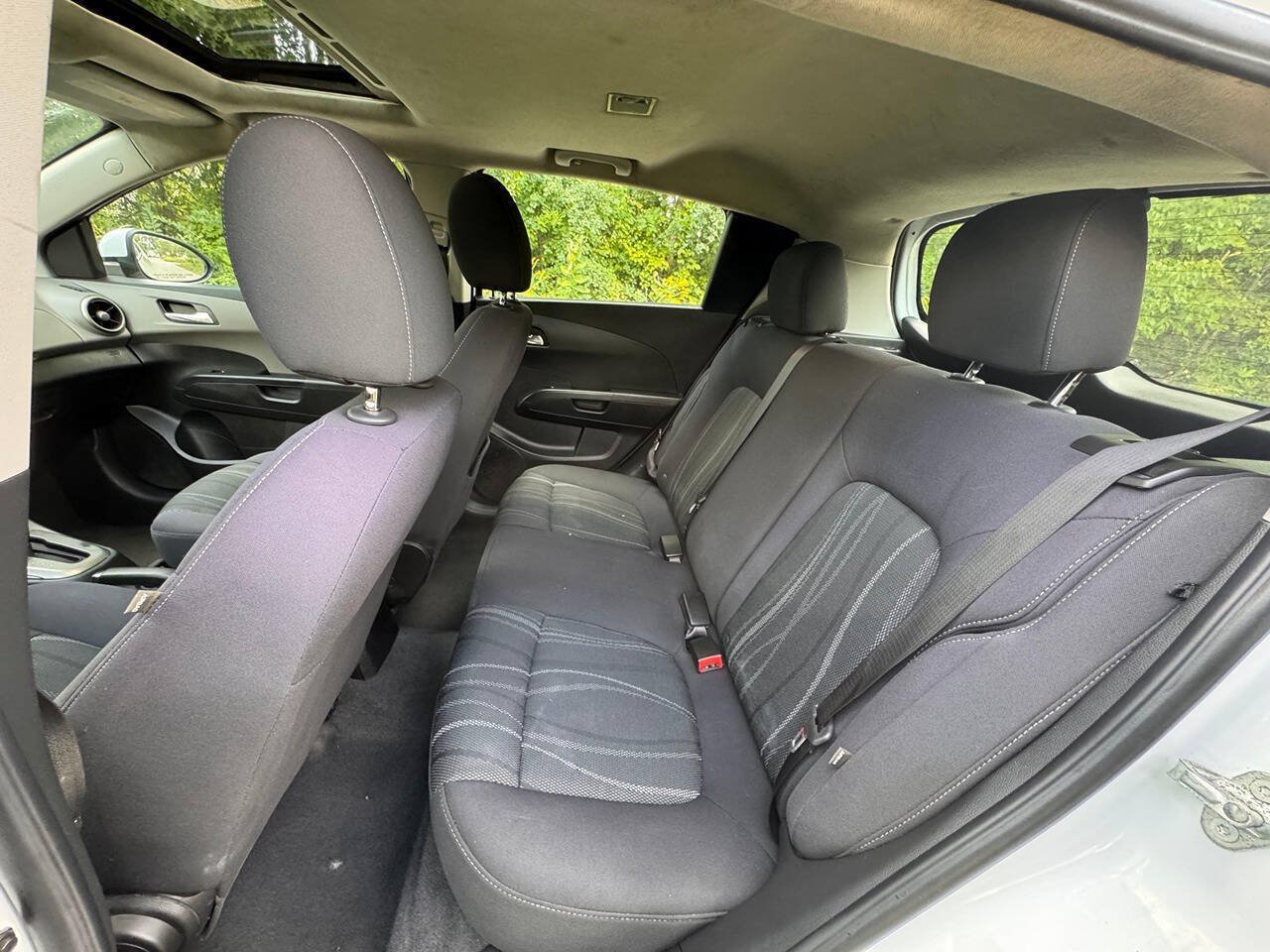 Used 2015 Chevrolet Sonic LT w/ Fun and Sun Package FWD image 14
