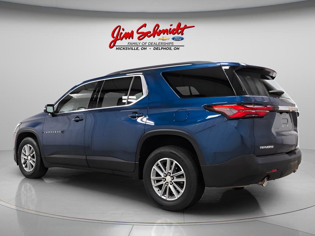 Used 2023 Chevrolet Traverse LT FWD image 4