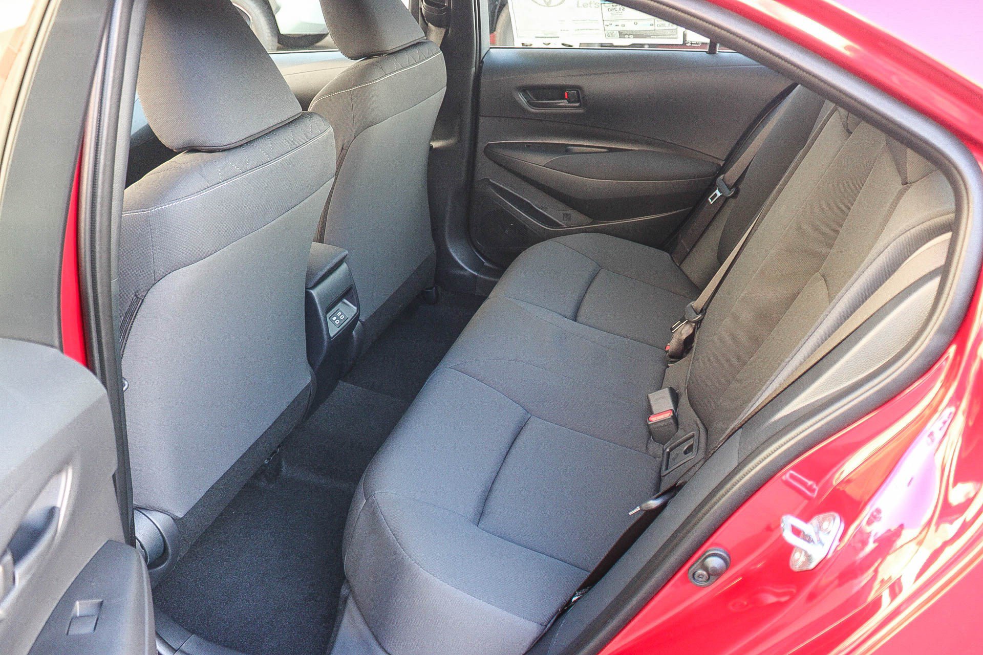 New 2027 Toyota Corolla LE w/ Carpet Mat Package (TMS) FWD image 21