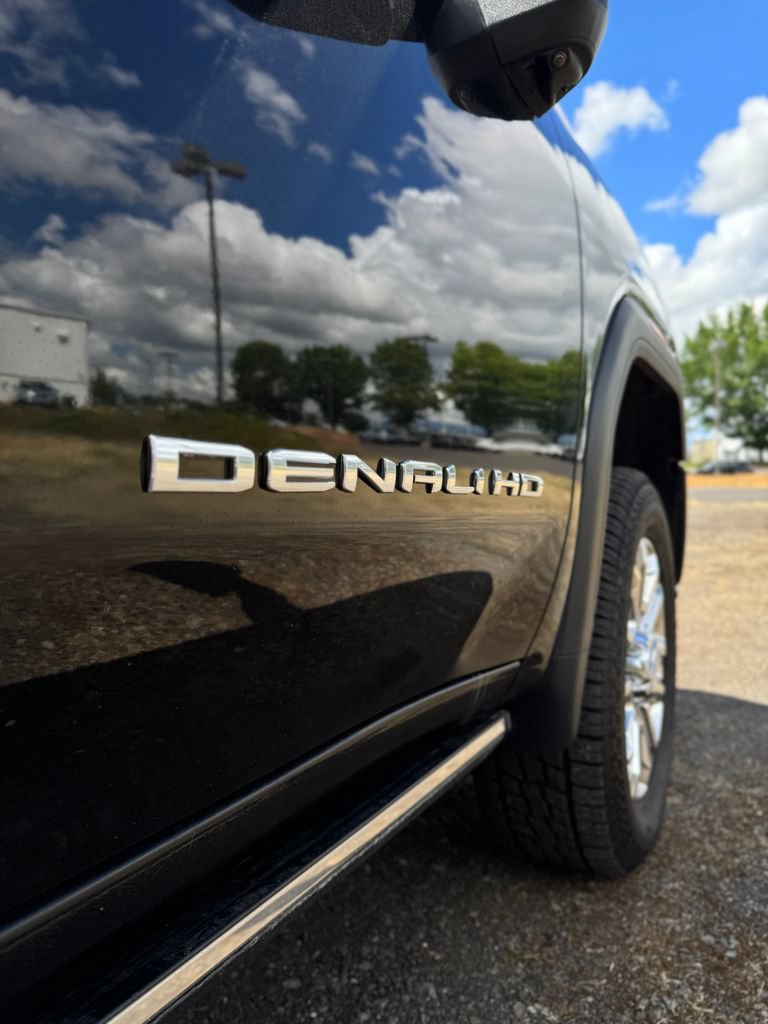 Used 2022 GMC Sierra 3500 Denali w/ Denali Black Diamond Edition AWD/4WD image 54