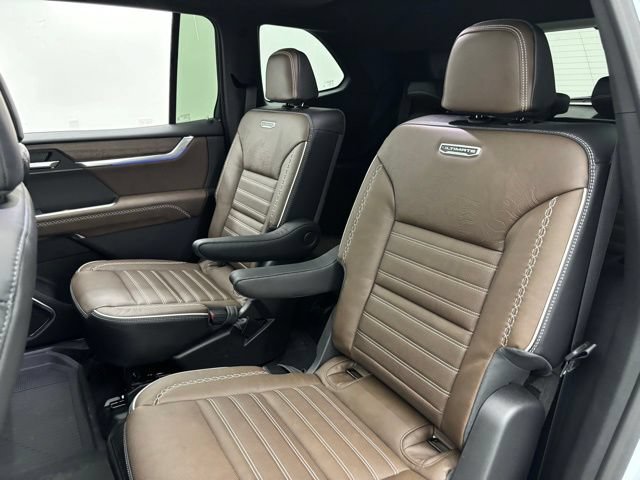New 2026 GMC Acadia Denali Ultimate w/ LPO, Floor Liner Package AWD/4WD image 46