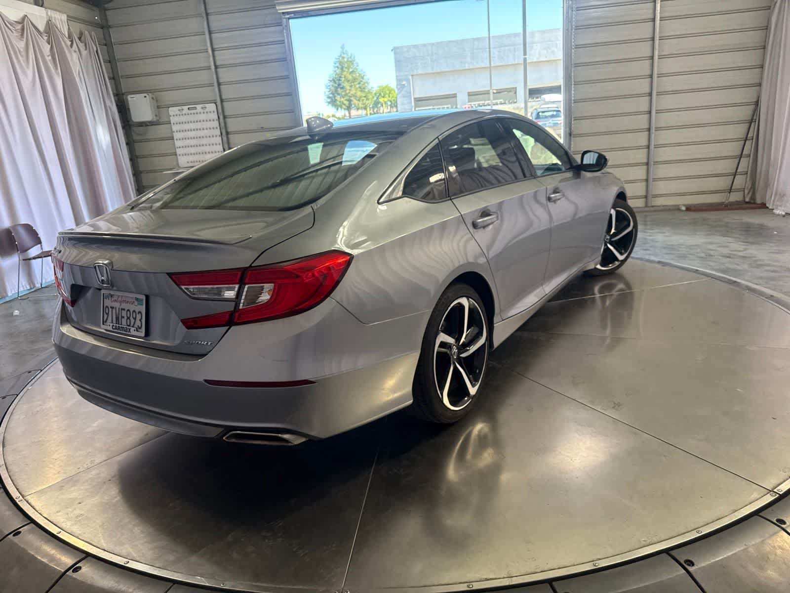 Used 2020 Honda Accord Sport image 4