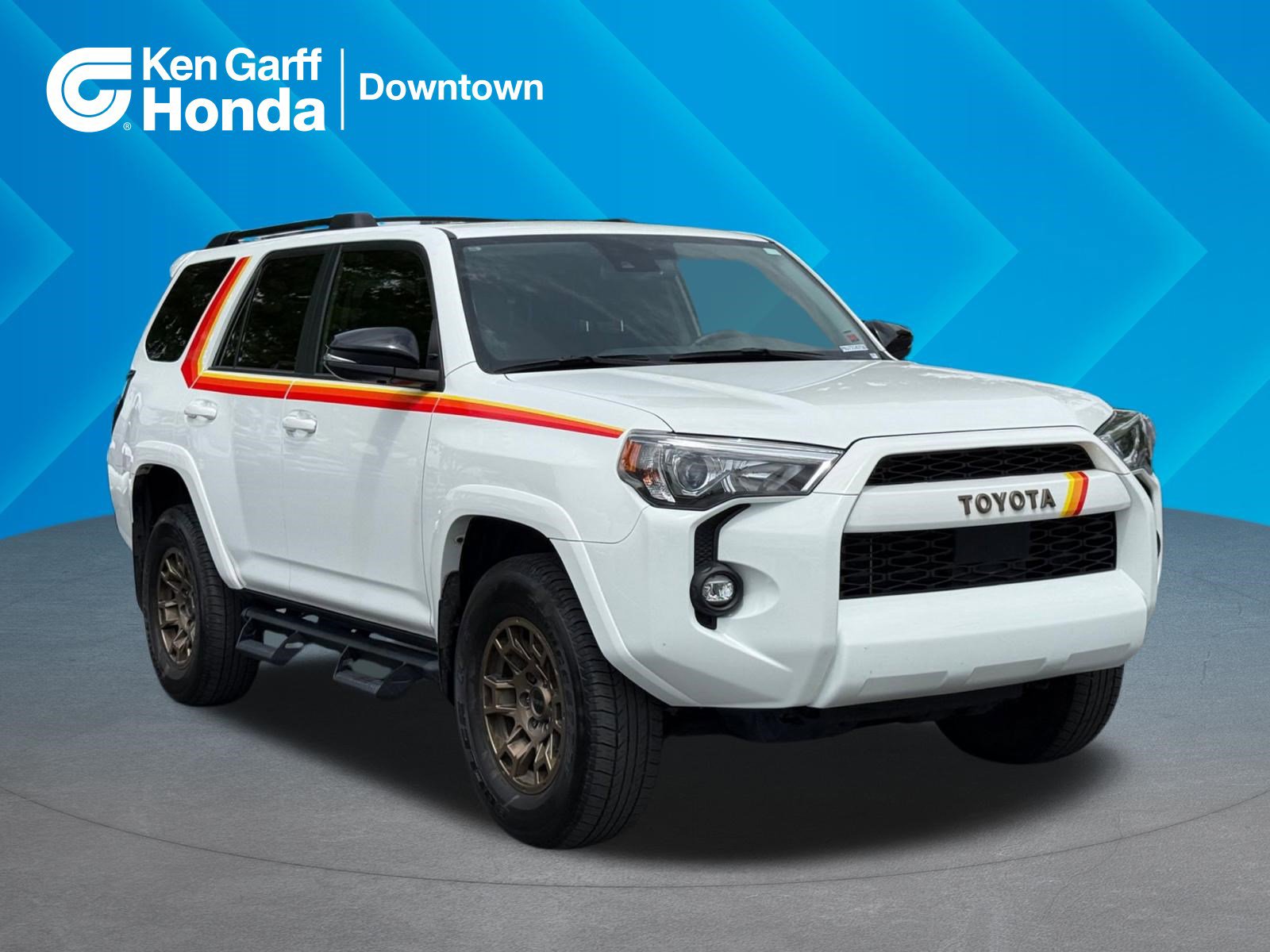 Used 2023 Toyota 4Runner 40th Anniversary SE AWD/4WD image 1