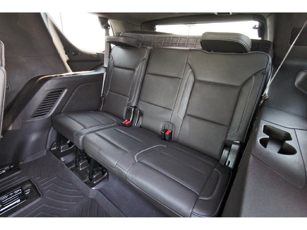 Used 2023 GMC Yukon Denali AWD/4WD image 13