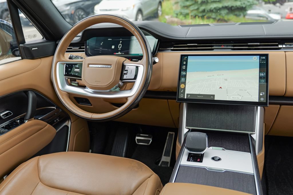 Used 2024 Land Rover Range Rover SE AWD/4WD image 44