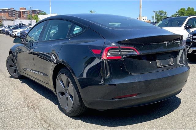Used 2023 Tesla Model 3 Standard Range RWD image 3