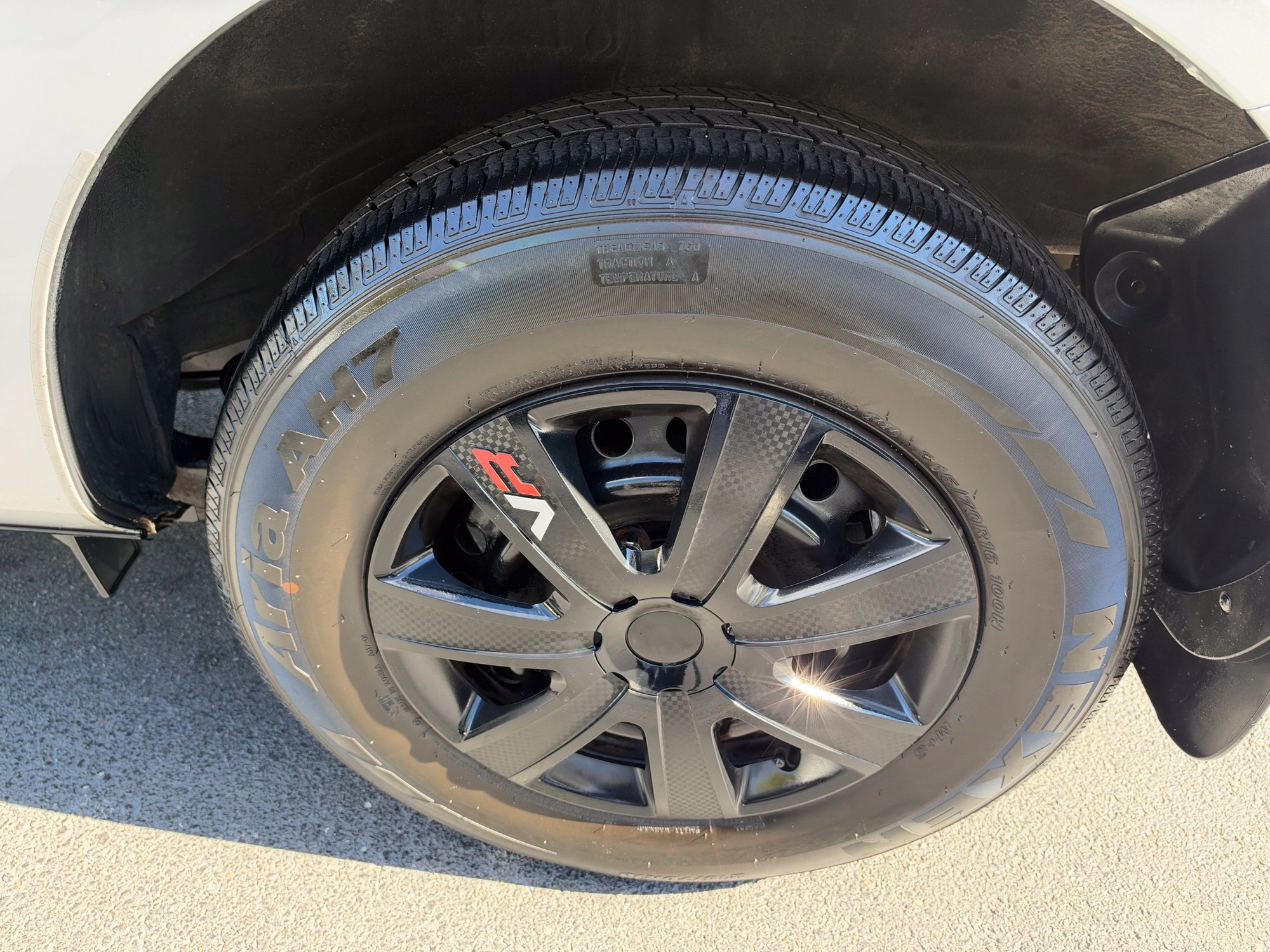 Used 2011 Nissan Rogue S AWD/4WD image 10
