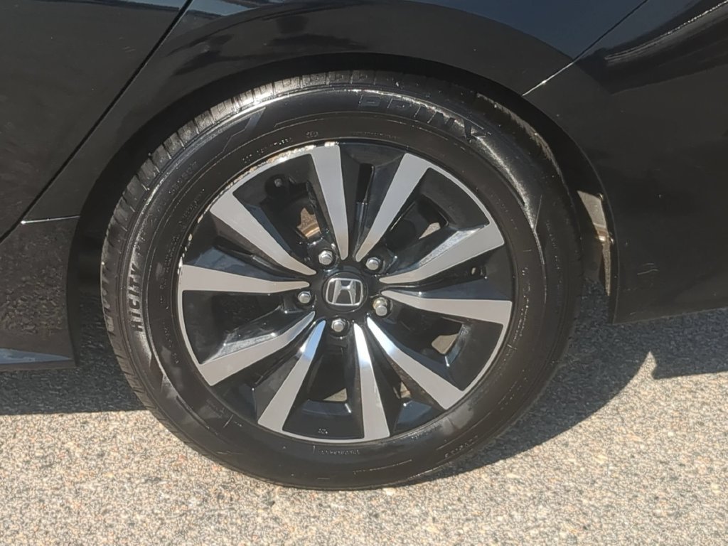 Used 2023 Honda Civic EX image 10