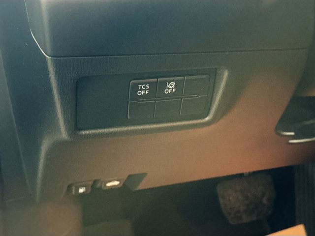 Used 2019 MAZDA CX-5 Touring image 11