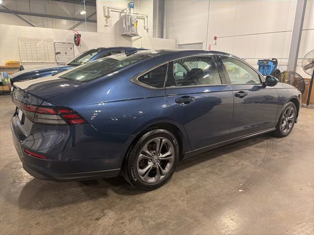 Used 2023 Honda Accord EX image 5