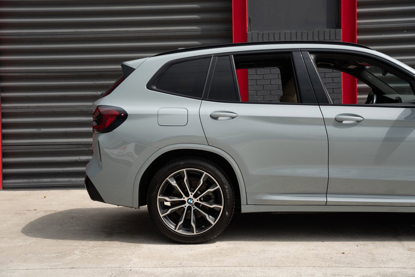 Used 2022 BMW X3 xDrive30i w/ M Sport Package 2 image 12