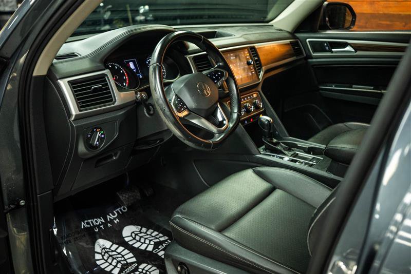 Used 2021 Volkswagen Atlas SE w/ Towing Package FWD image 9
