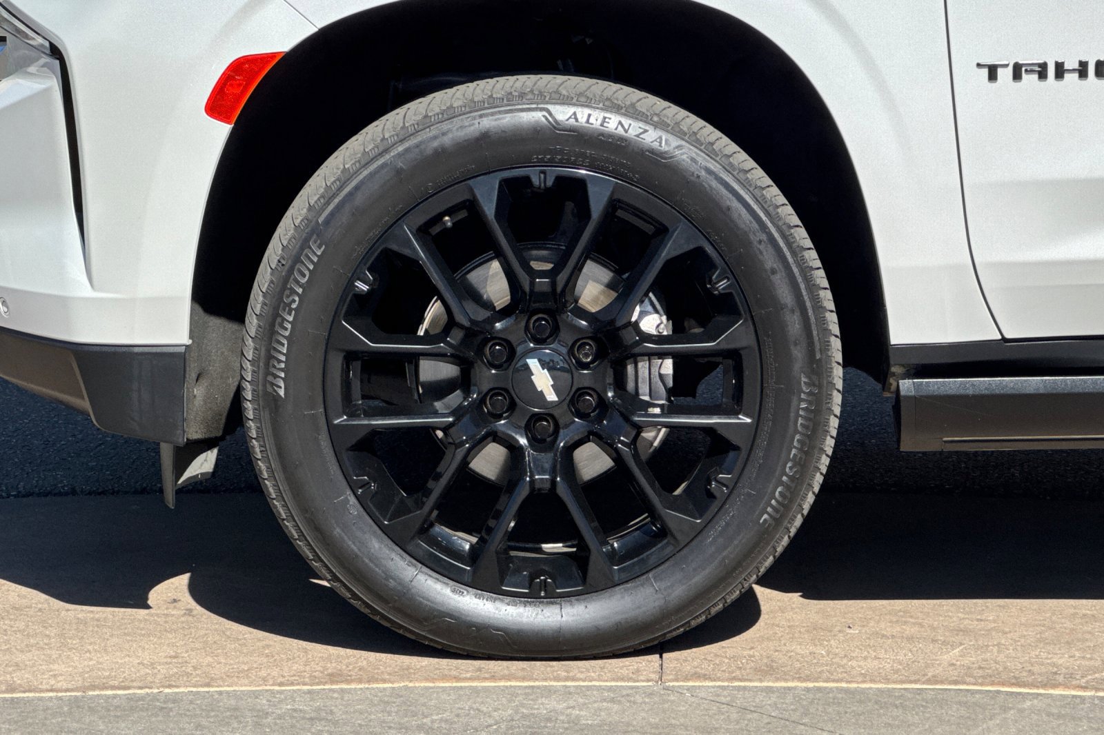 Certified 2023 Chevrolet Tahoe High Country AWD/4WD image 28