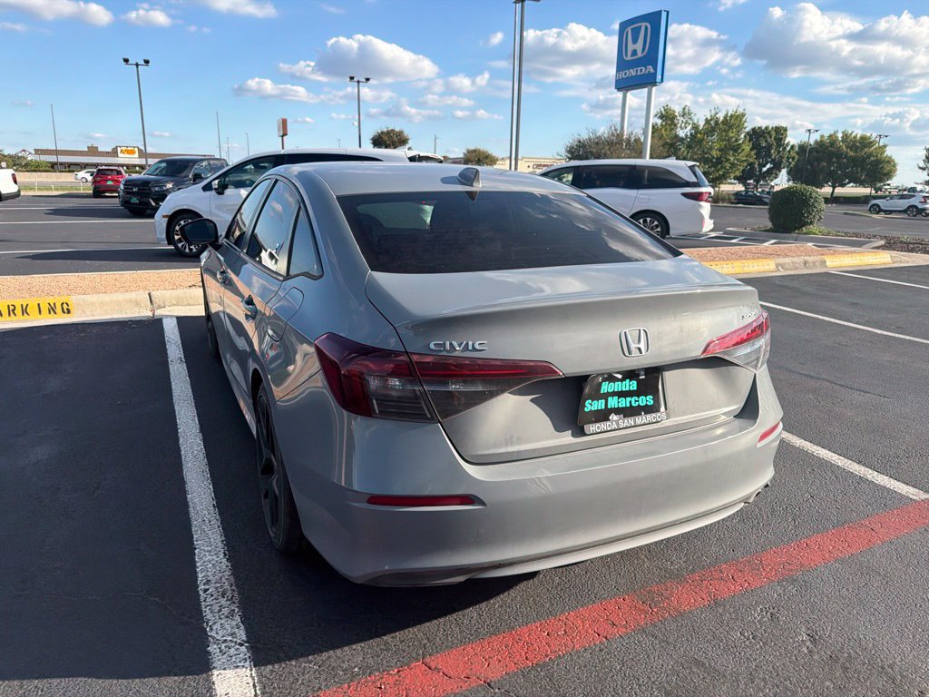 Used 2025 Honda Civic Sport image 8