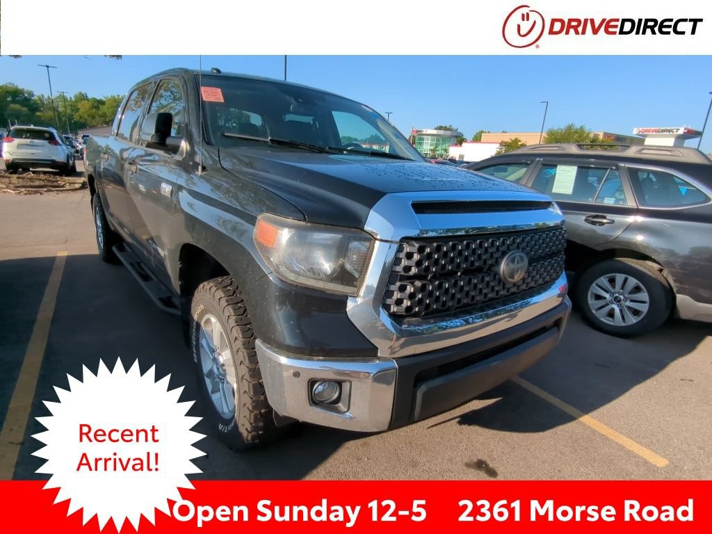 Used 2018 Toyota Tundra SR5 w/ SR5 Upgrade Package AWD/4WD image 1