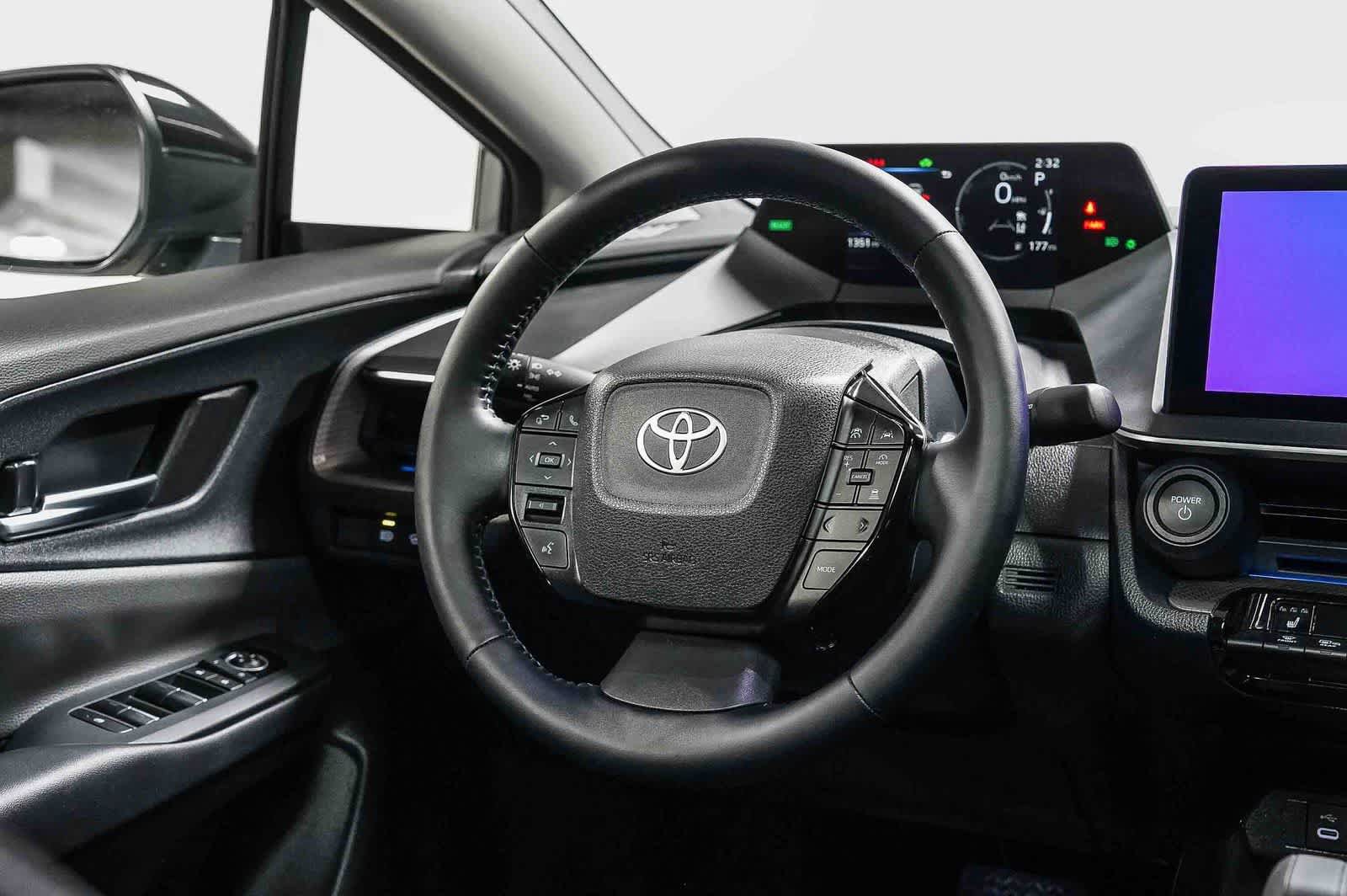 Certified 2026 Toyota Prius XLE FWD image 16