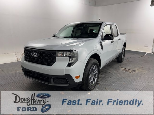 New 2025 Ford Maverick XLT