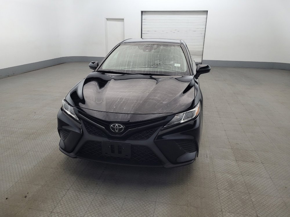 Used 2020 Toyota Camry SE FWD image 15