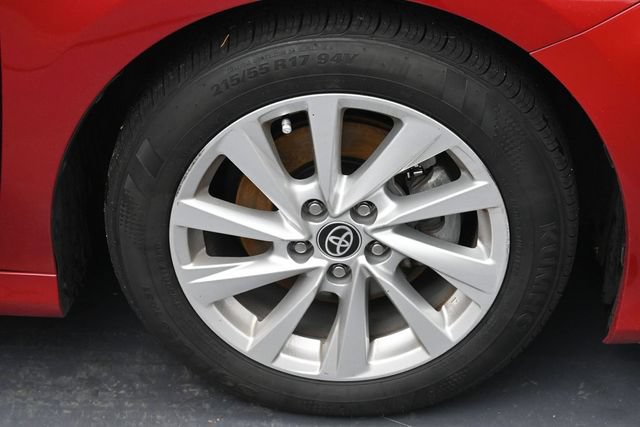 Used 2023 Toyota Camry LE FWD image 6