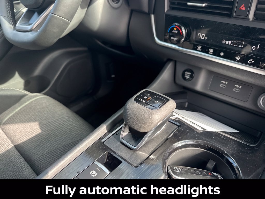 Certified 2026 Nissan Rogue SV AWD/4WD image 40