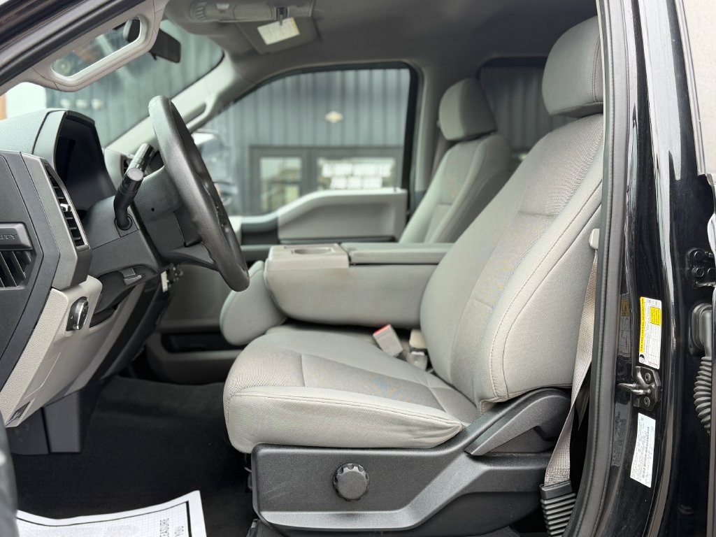 Used 2019 Ford F250 XL w/ STX Appearance Package AWD/4WD image 9