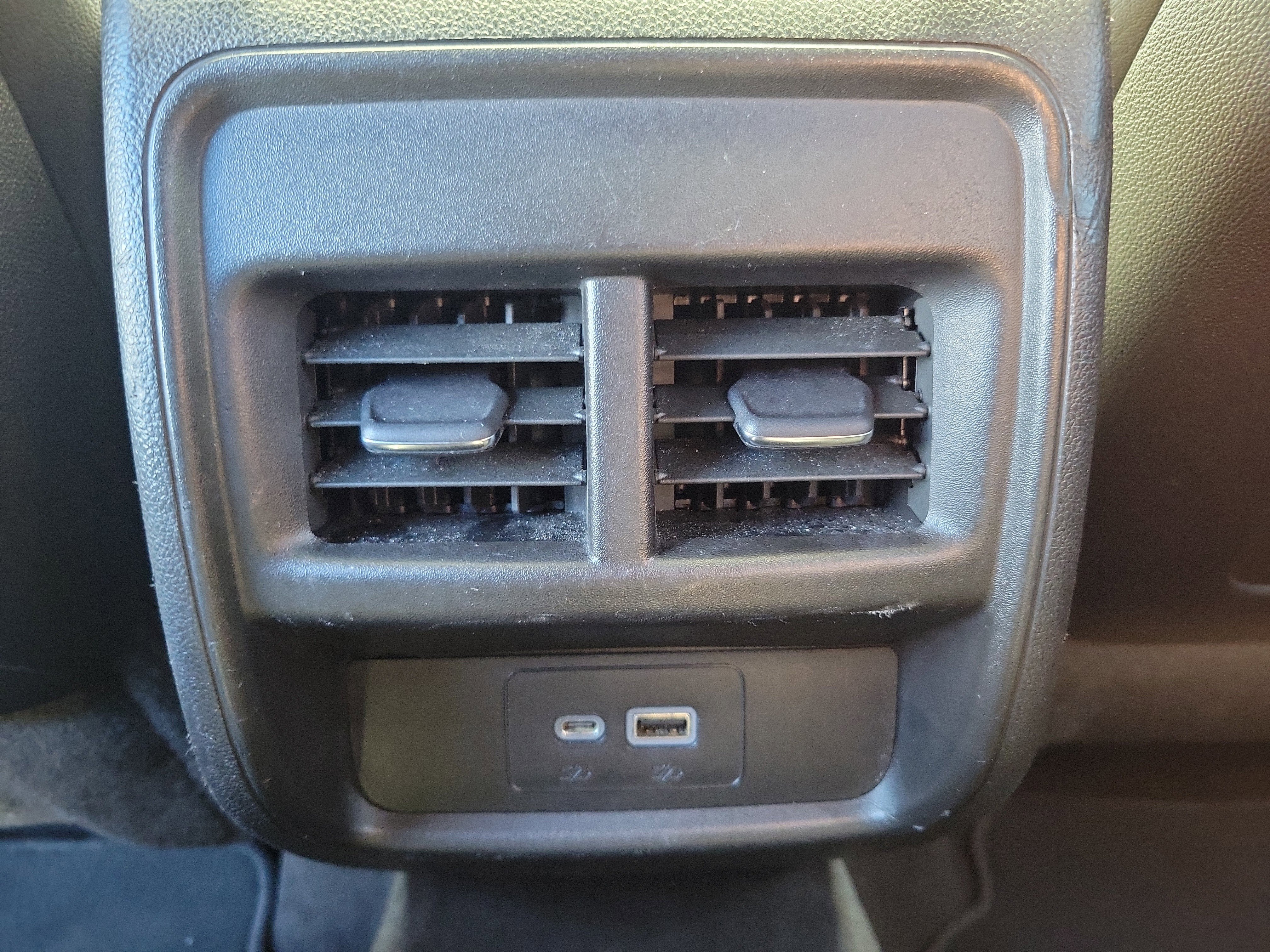 Used 2019 Cadillac XT4 Premium Luxury image 15