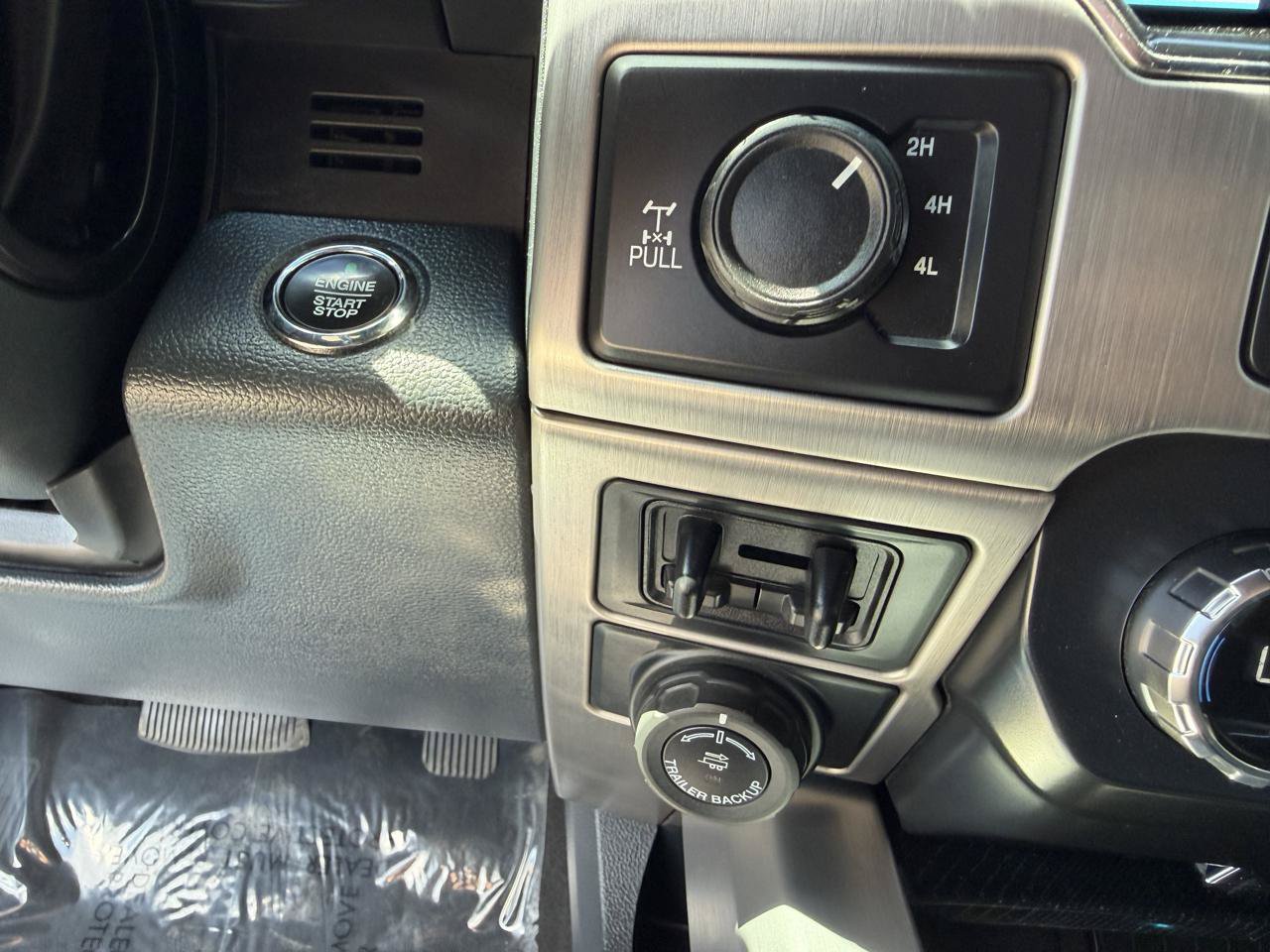 Used 2022 Ford F350 Platinum AWD/4WD image 30