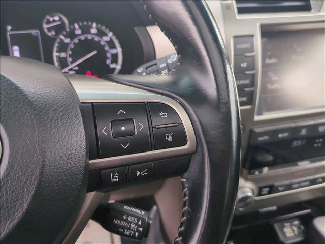 Used 2021 Lexus GX 460 w/ Accessory Package image 27