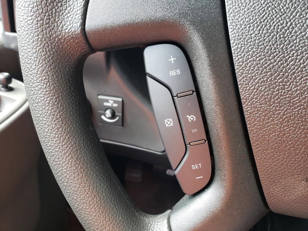 New 2025 Chevrolet Express 2500 w/ Communications Package RWD image 28
