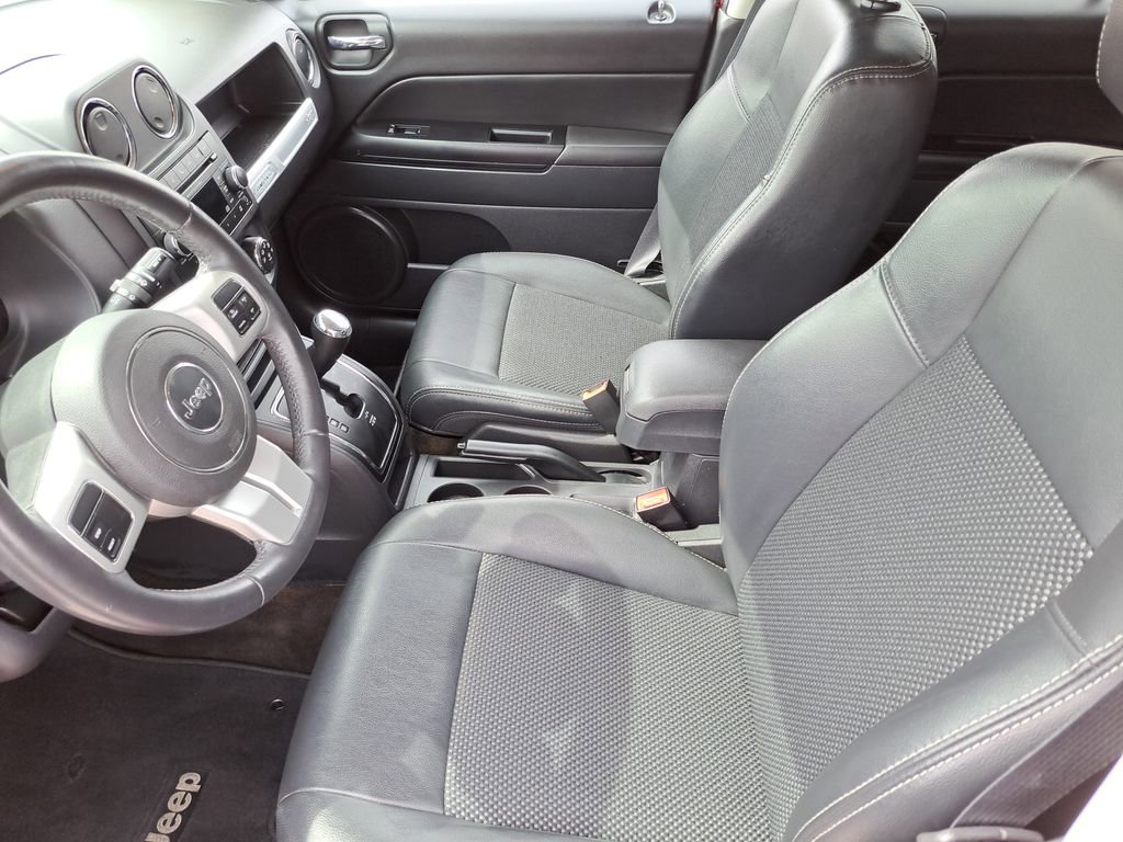 Used 2017 Jeep Compass Sport w/ Power Value Group image 22