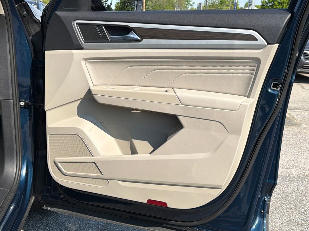 Certified 2022 Volkswagen Atlas SE AWD/4WD image 7