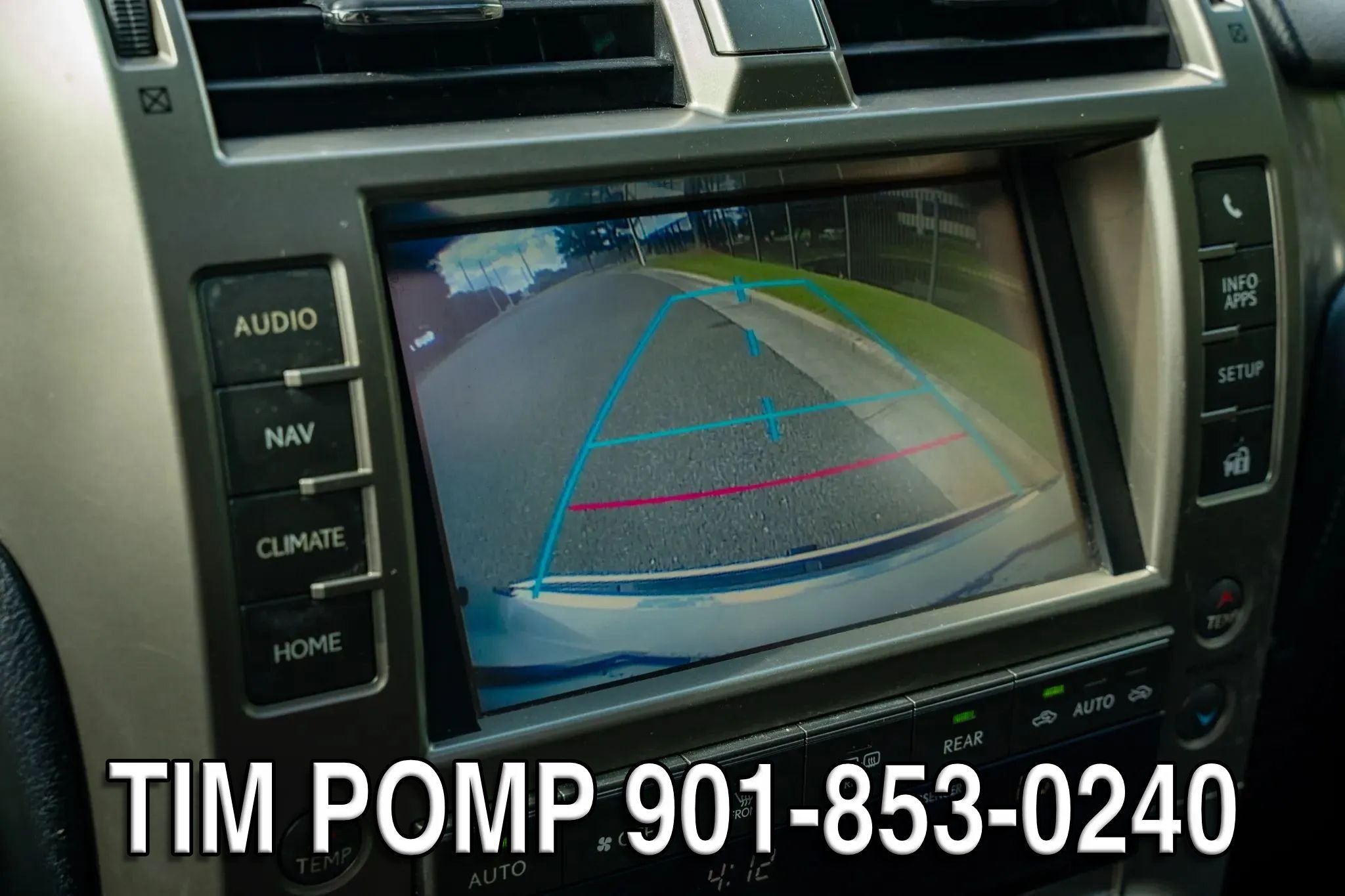 Used 2014 Lexus GX 460 w/ Premium Package AWD/4WD image 23