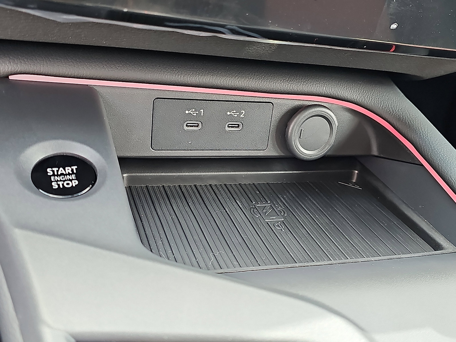 New 2026 Nissan Sentra SR w/ Floor Mat Package FWD image 15
