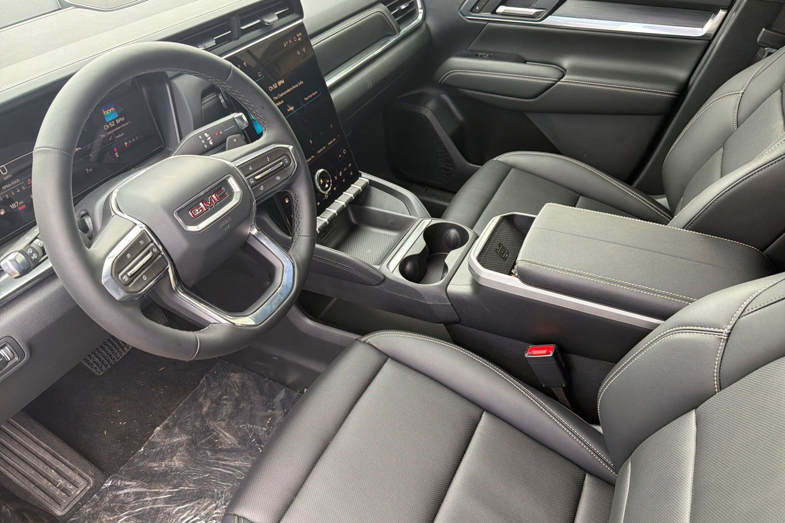 New 2026 GMC Terrain Elevation w/ Elevation Premium Package image 9