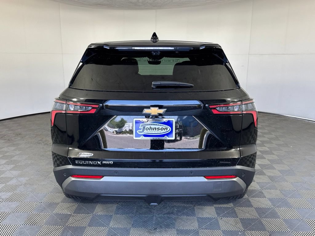 New 2026 Chevrolet Equinox LT w/ Convenience Package II AWD/4WD image 6