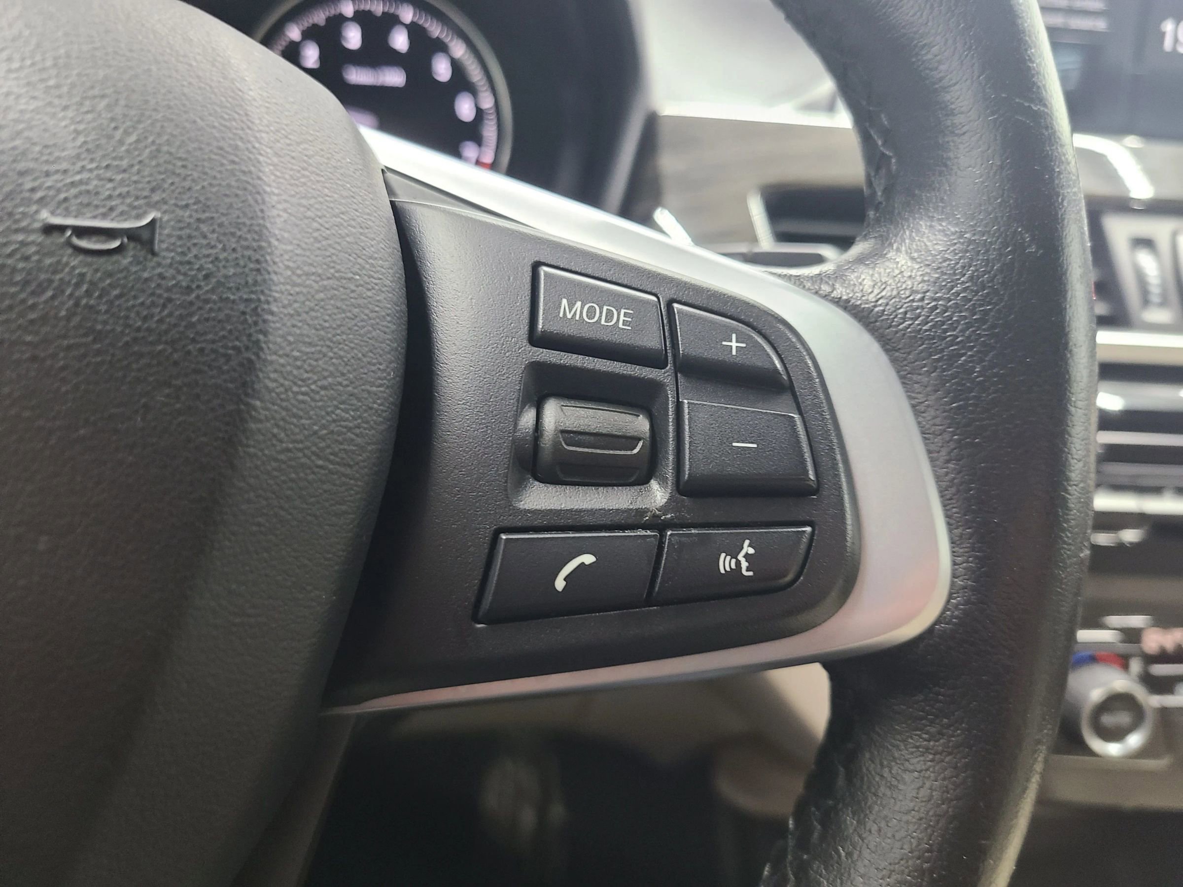 Used 2018 BMW X1 xDrive28i w/ Convenience Package image 32