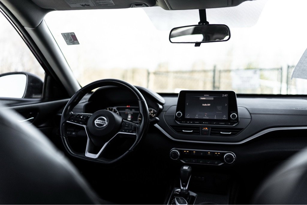 Used 2019 Nissan Altima 2.5 SR w/ SR Premium Package image 7