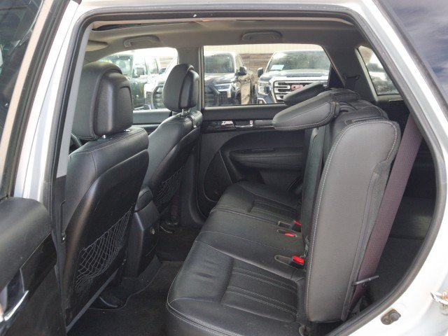 Used 2012 Kia Sorento SX w/ SX Premium Pkg AWD/4WD image 24