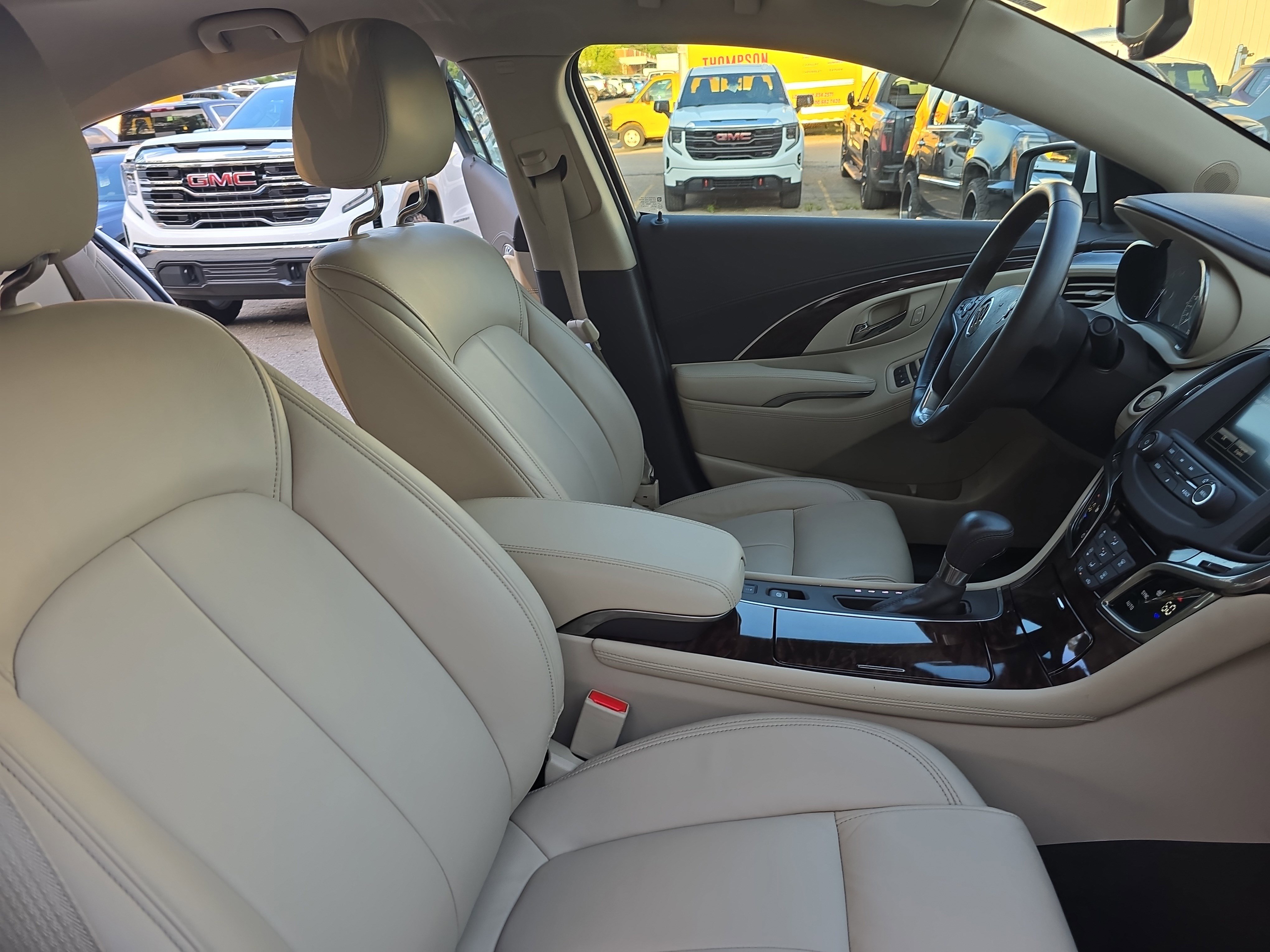 Used 2016 Buick LaCrosse Leather w/ Experience Buick Package FWD image 10