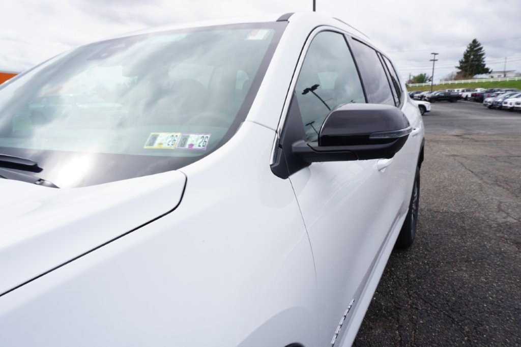 New 2025 GMC Acadia Elevation w/ LPO, Floor Liner Package image 13