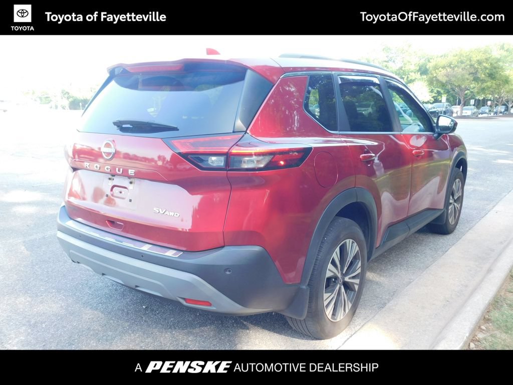 Used 2023 Nissan Rogue SV w/ SV Premium Package AWD/4WD image 4