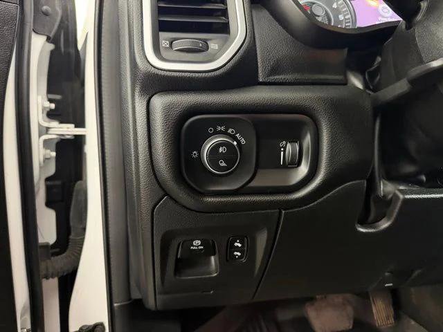 Certified 2024 RAM 1500 Big Horn AWD/4WD image 10