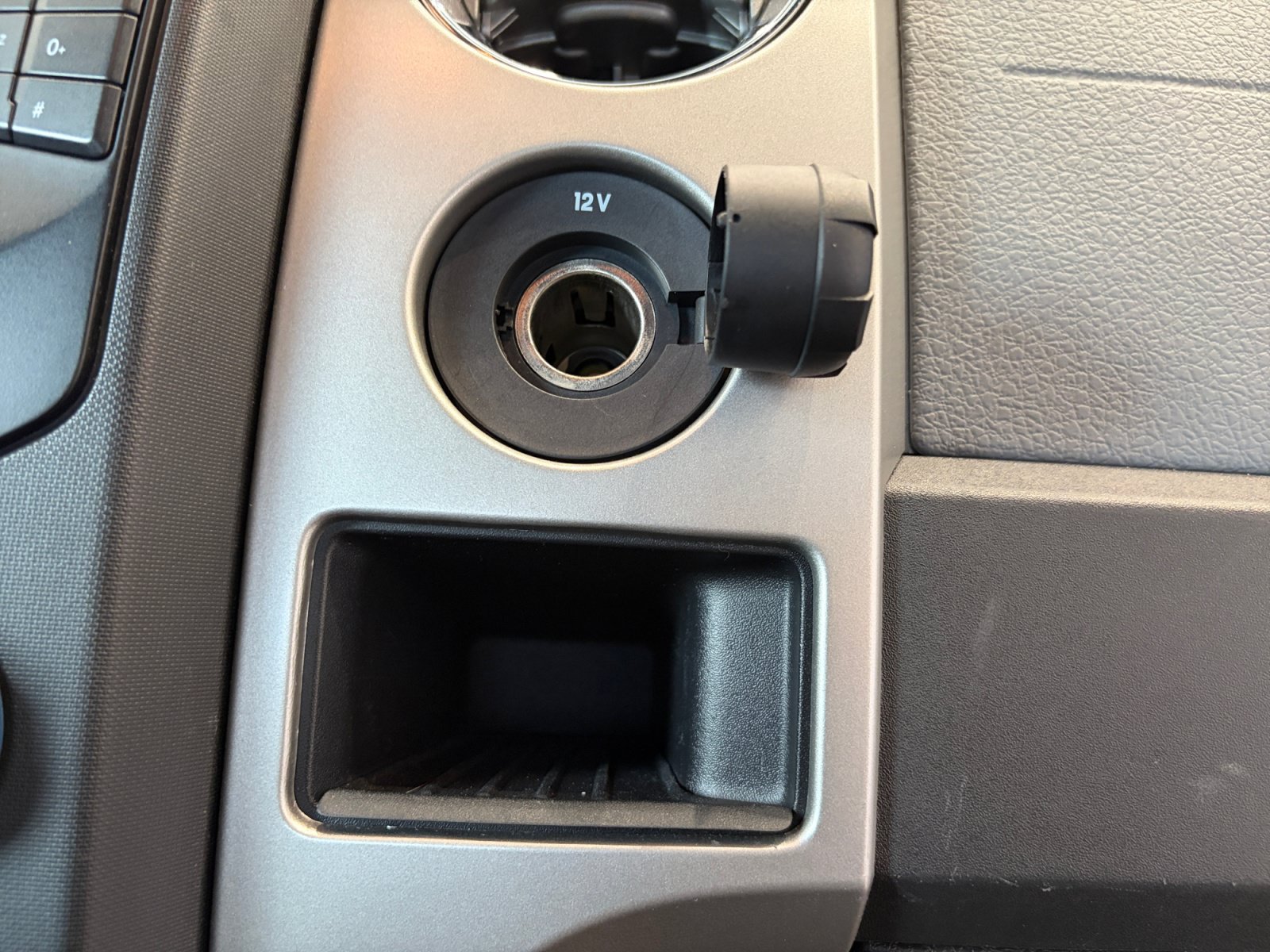Used 2013 Ford F150 XLT w/ Luxury Equipment Group AWD/4WD image 30