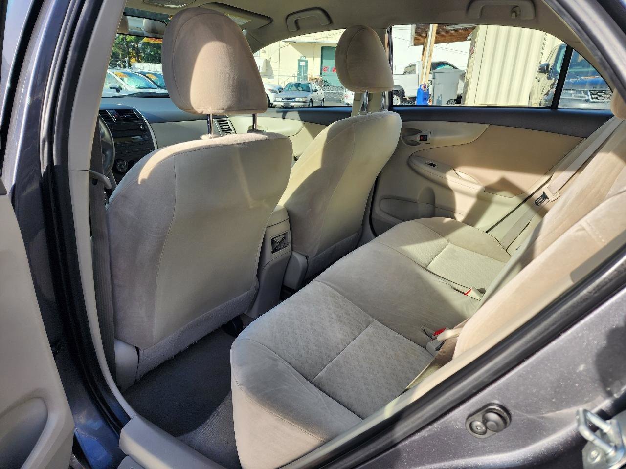 Used 2009 Toyota Corolla LE image 18