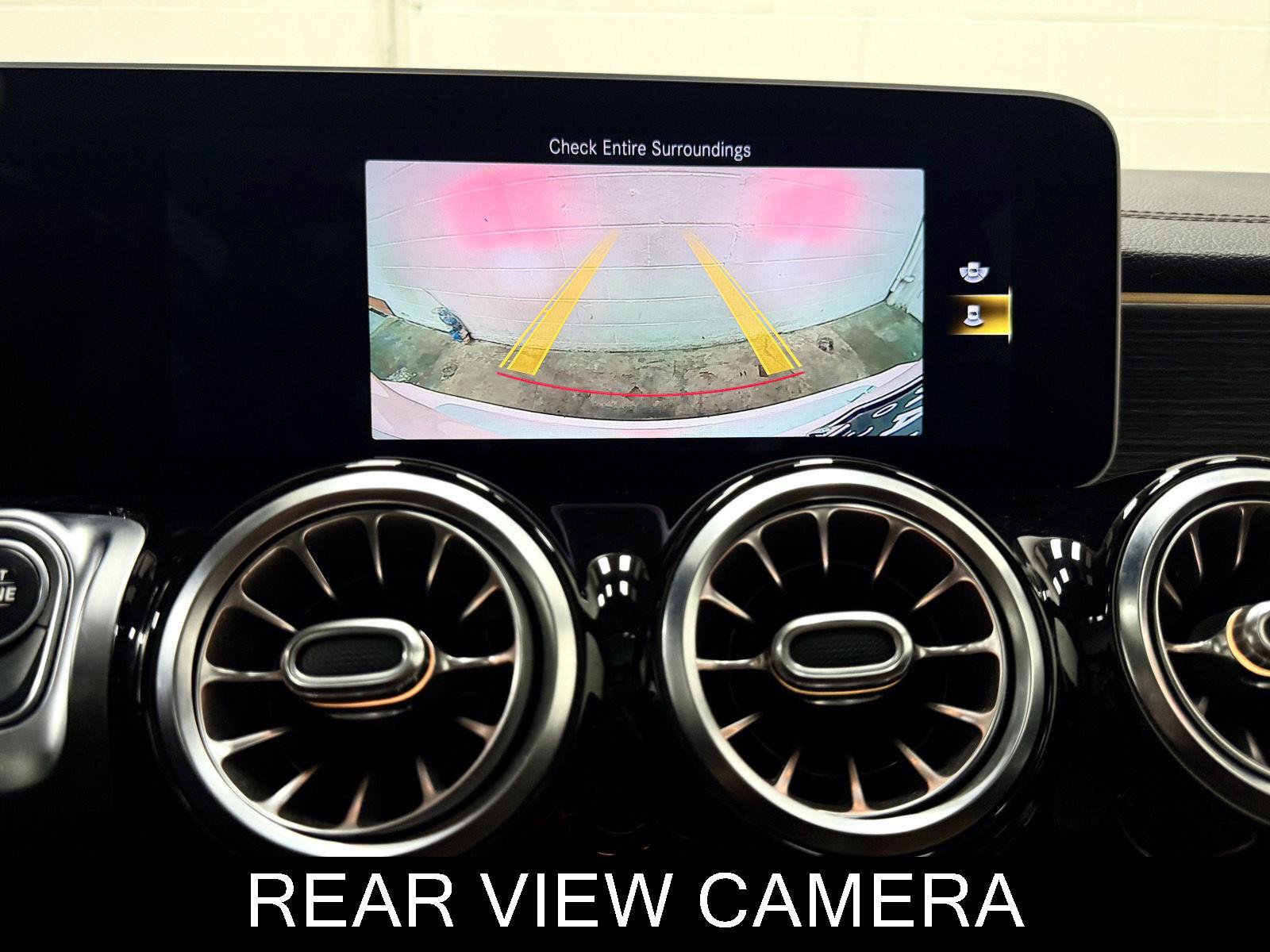 Used 2021 Mercedes-Benz GLB 250 image 35